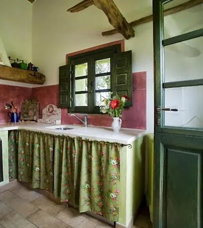 Prázdninový dům Sleeps 6 Pool Air Con Wifi *